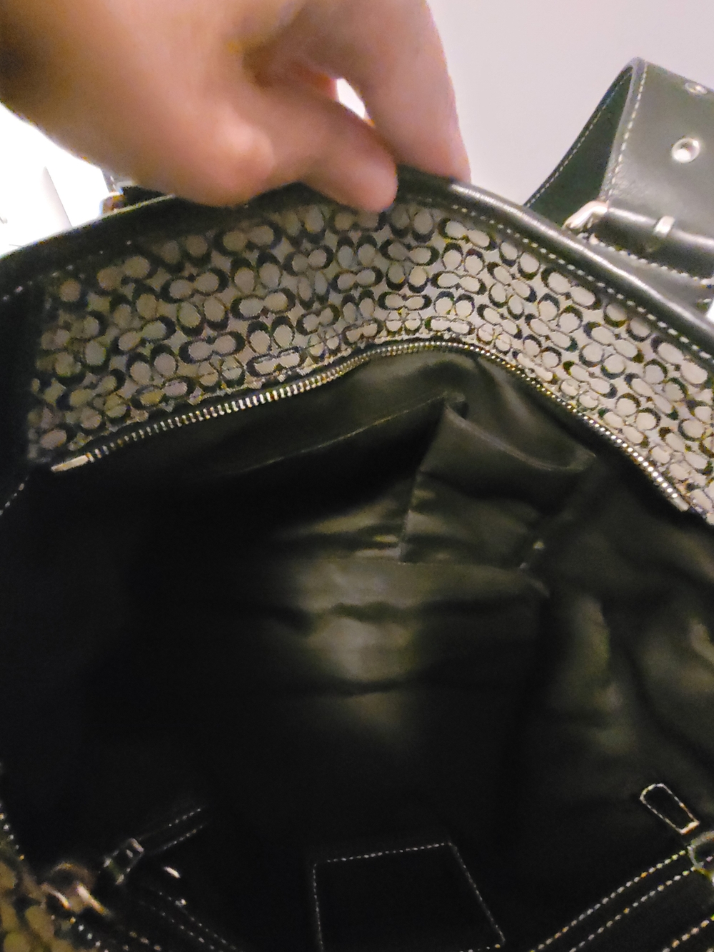 Coach Signature Vintage Soho Sachel - Picture 3 of 9
